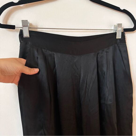 Thread Social Black Silk Pants Bow Detail Size 2 - Picture 3 of 7